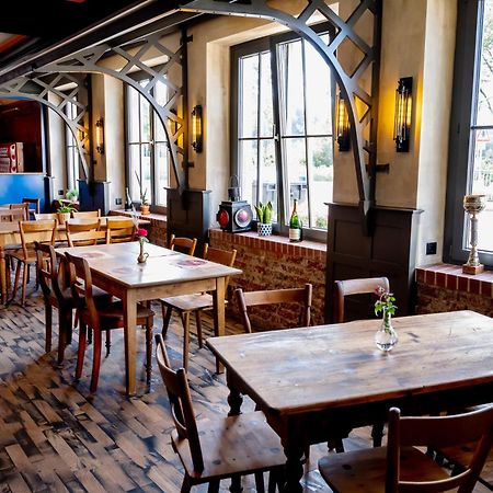 Motorworld Inn Warthausen Екстер'єр фото